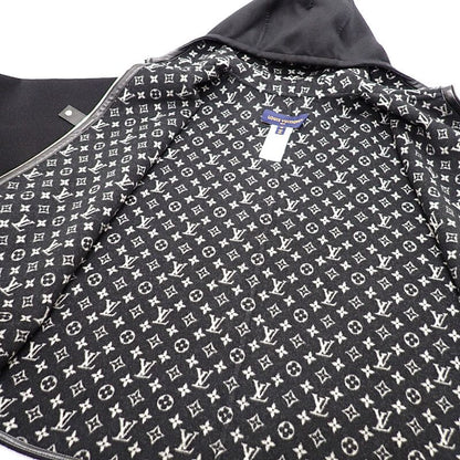 Louis Vuitton Footed Cape Monogram 38 Poncho Wool Black