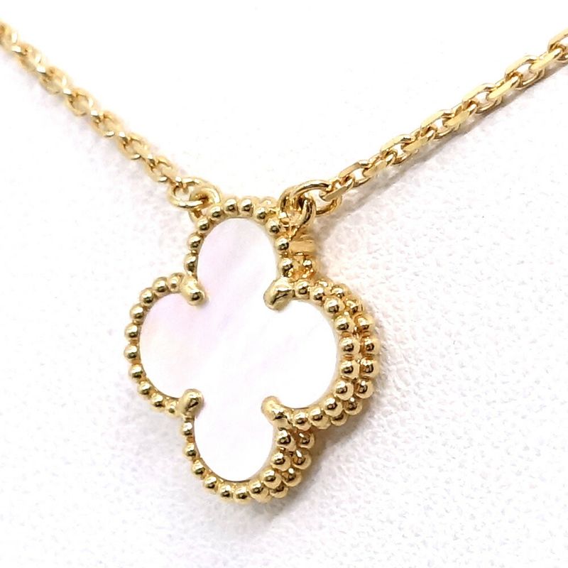 Van Cleef & Arpels 18k Yellow Gold Vintage Alhambra Mop White Shell Necklace