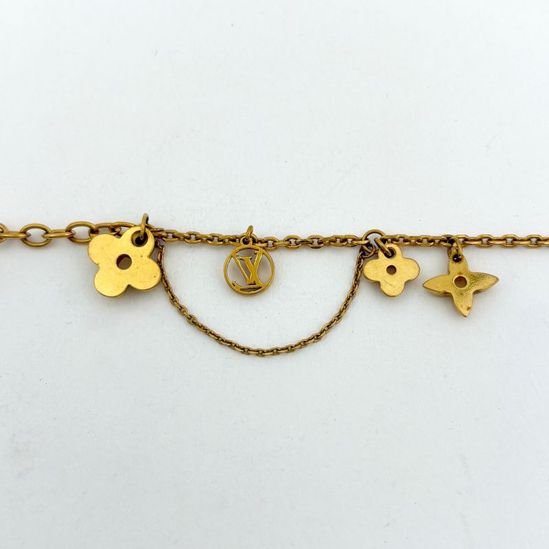 Louis Vuitton Collier Blooming LV Circle Monogram Flower Necklace Gold Plated