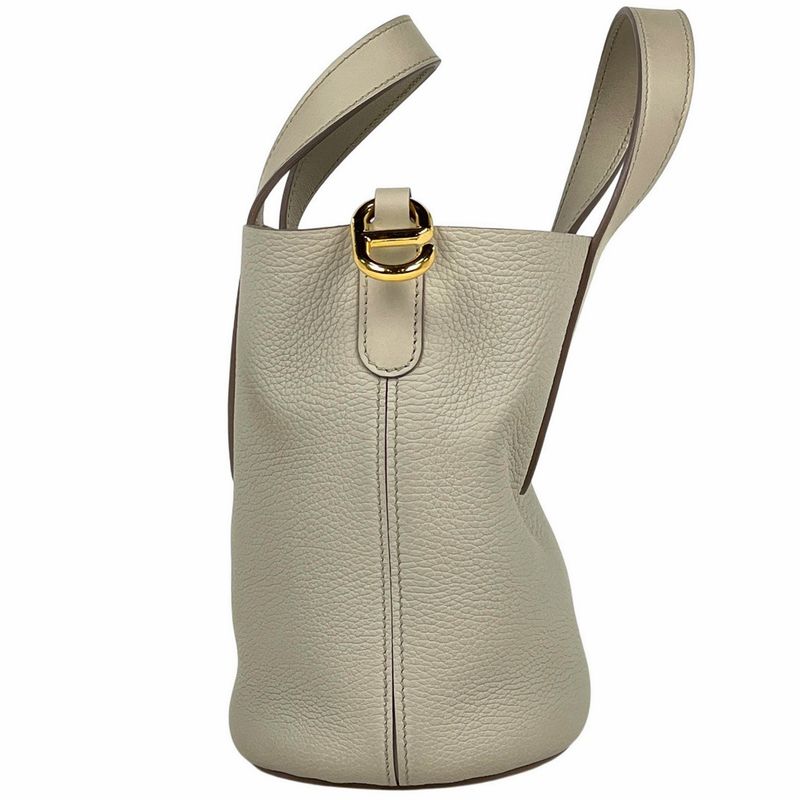 Hermes in the Loop 18 Handbag Taurillon Clemence Ivoryb