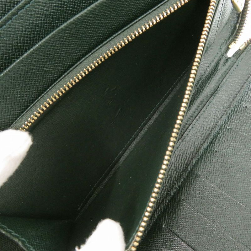 Louis Vuitton Organizer Athlete Taiga Epi Sear Wallet Green