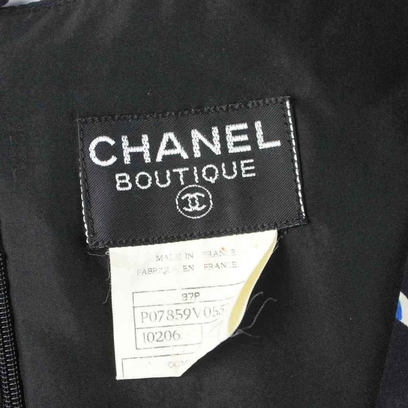 Chanel Boutique Dress Short Sleeve Knee Length Silk Neck Floral Pattern 38