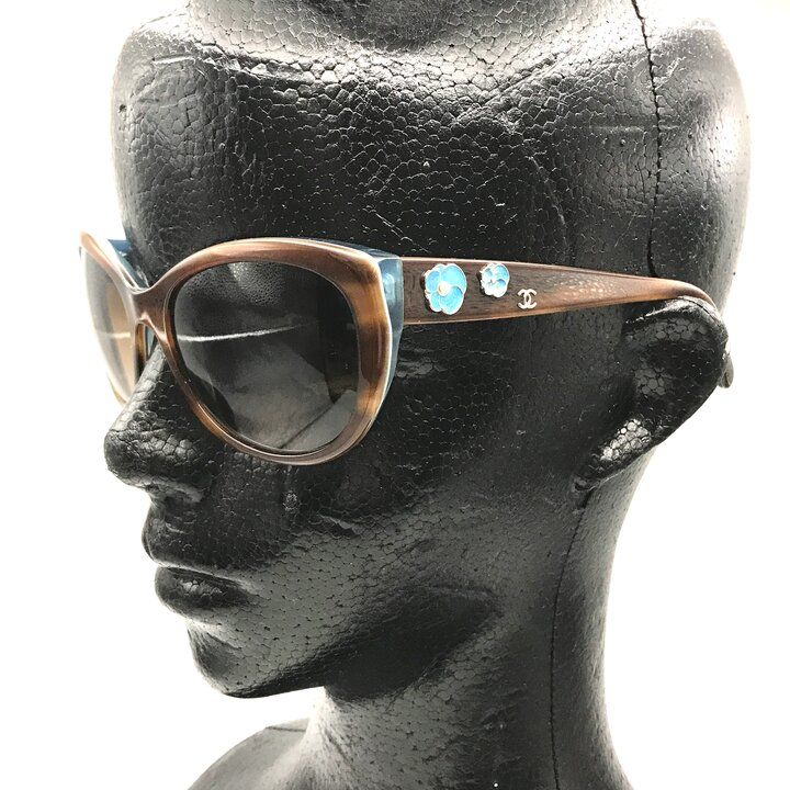 Chanel CC Logo Camellia Pearl Sunglasses Eyewear Blue Brown