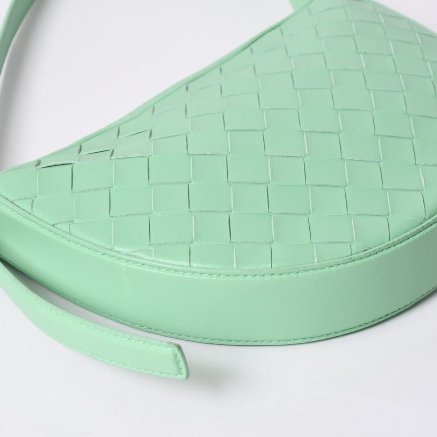 Bottega Veneta Intrecciato Bag Leather Green Gold — view 6