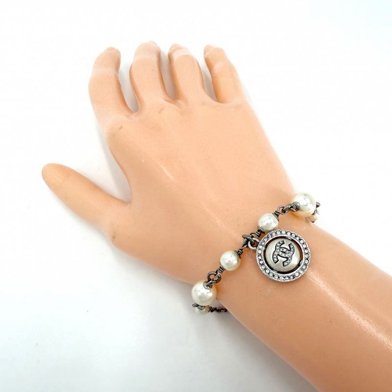 Chanel Bracelet CC Logo Adjustable Star with Faux Pearl Line Stone Silver White
