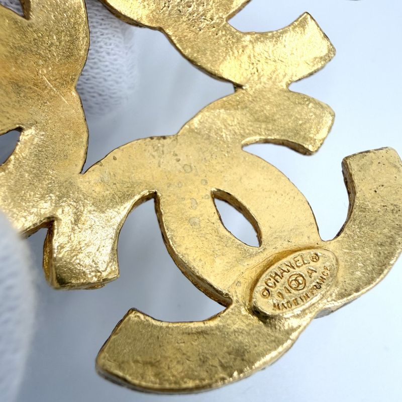 Chanel Brooch CC Logo Triple Coco Vintage Gold Plated