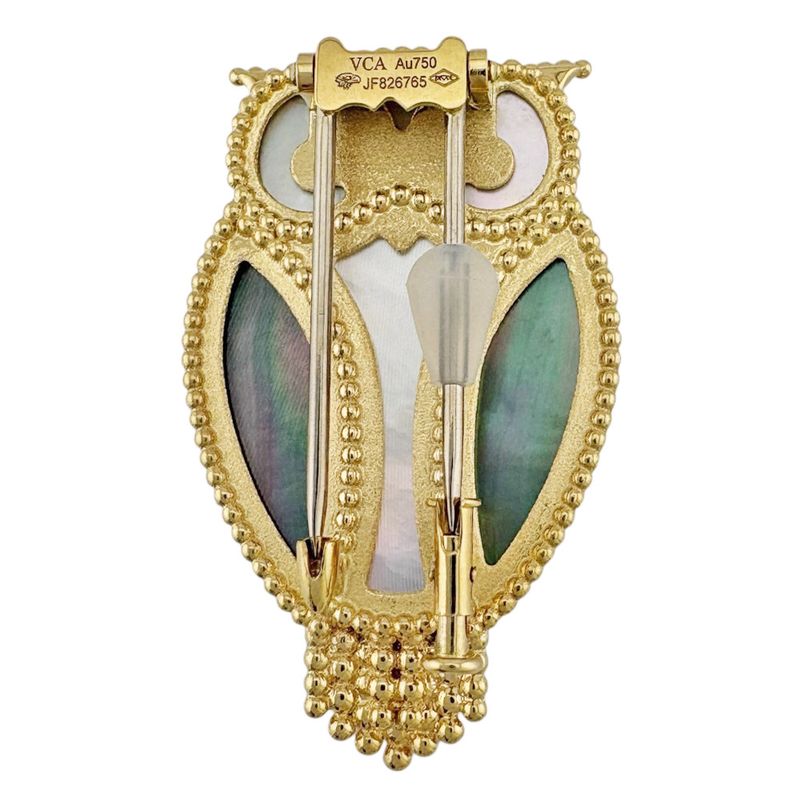 Van Cleef & Arpels Lucky Animals Owl Clip Brooch 18k Yellow Gold Mother of Pearl