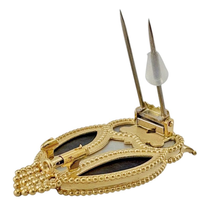 Van Cleef & Arpels Lucky Animals Owl Clip Brooch 18k Yellow Gold Mother of Pearl