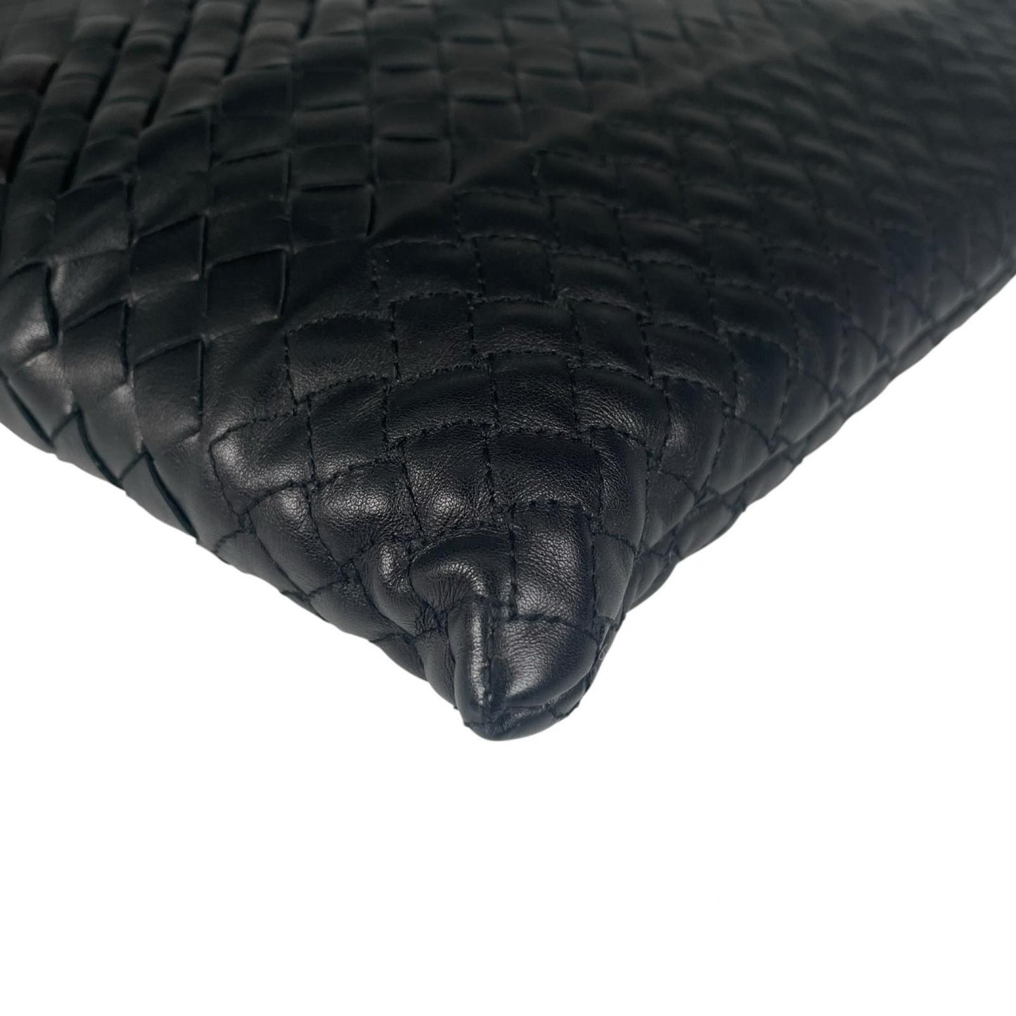 Bottega Veneta Intrecciato Clutch Leather Black — view 6