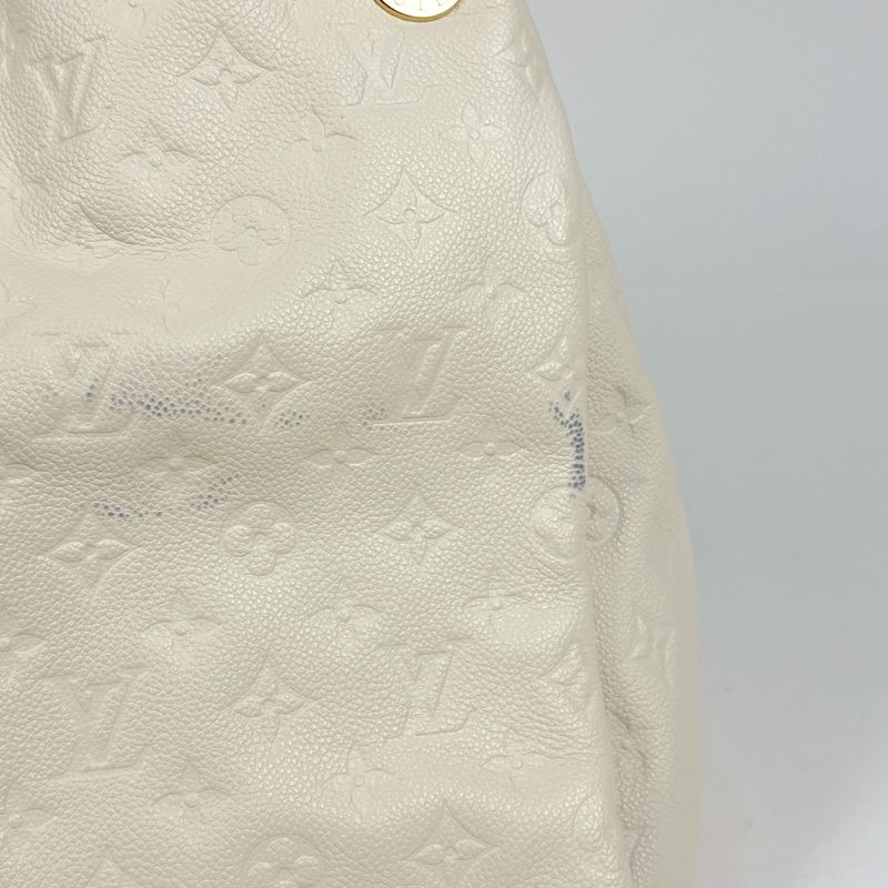Louis Vuitton MM Shoulder Bag Monogram Empreinte Neige