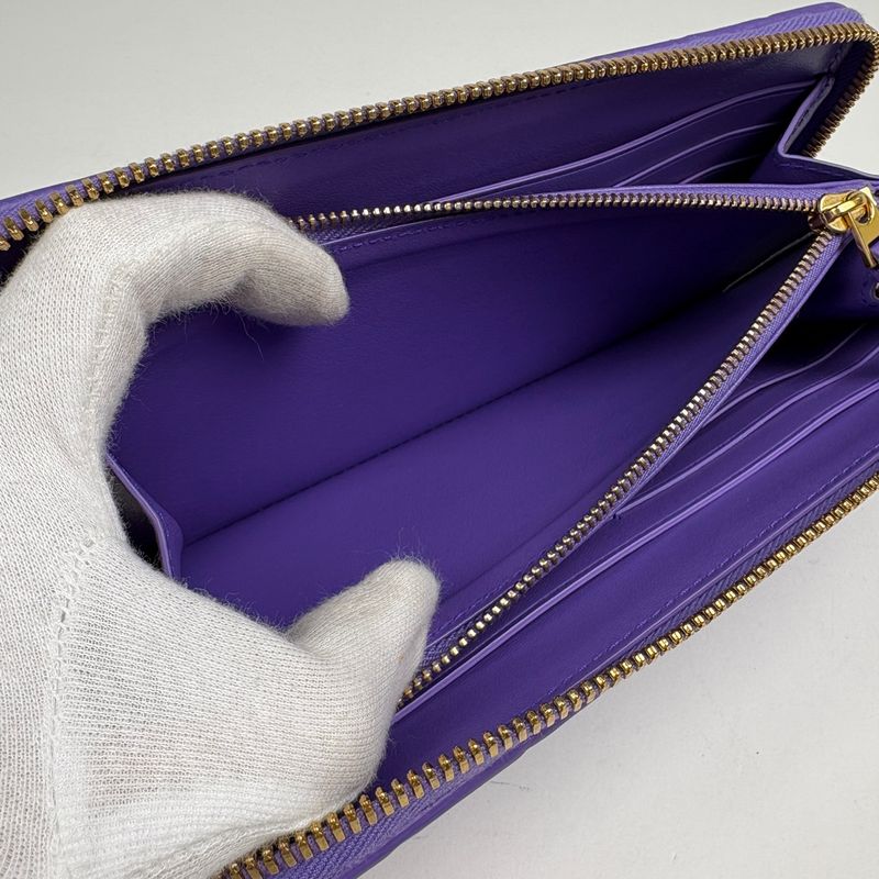 Bottega Veneta Intrecciato Wallet Leather Purple