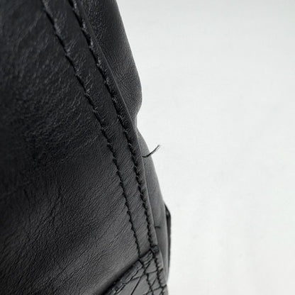 Bottega Veneta Intrecciato Scorpito Shoulder Bag Leather Black