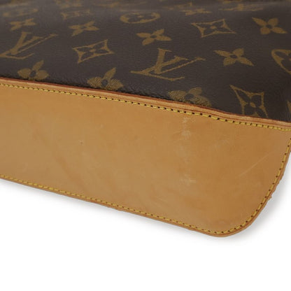 Louis Vuitton Monogram Trotteur Shoulder Bag Pochette