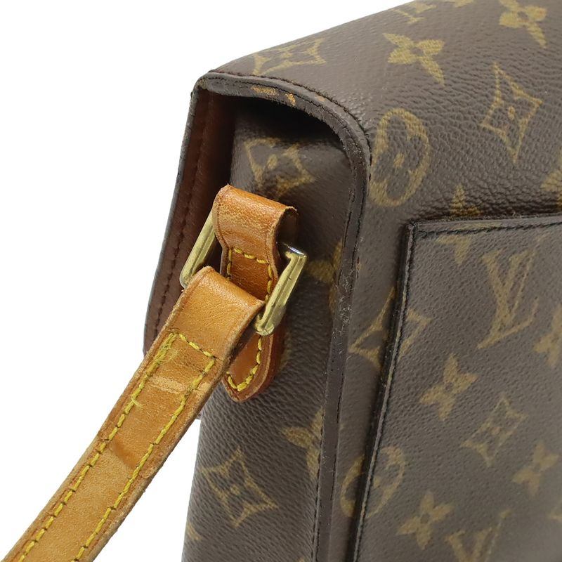 Louis Vuitton Monogram Saint Cloud MM 18 Shoulder Bag Pochette