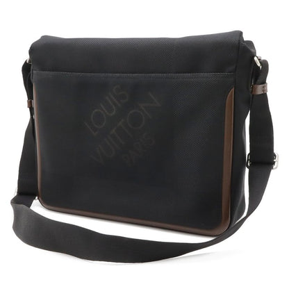 Louis Vuitton Damier Geant Messager Shoulder Bag Crossbody Canvas Noir Black