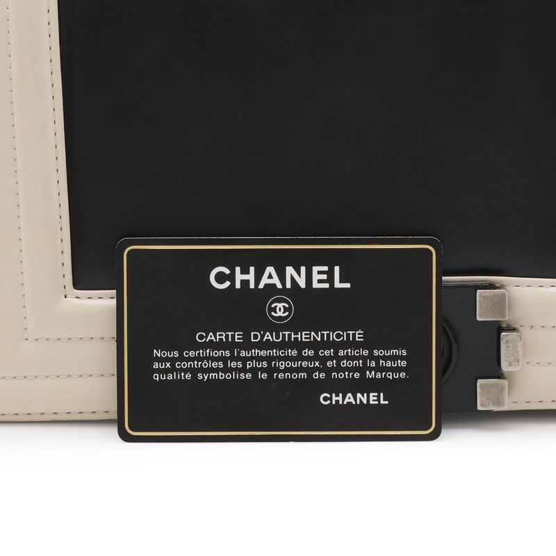 Chanel 25 CC Logo Chain Shoulder Bag Leather Black Ivory Antique Silver