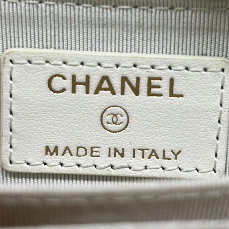 Chanel Coin Case Quilted White Gold Zip Around CC Logo