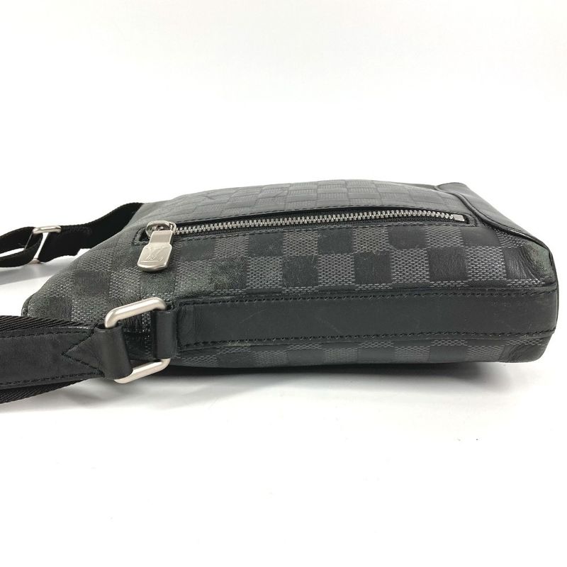 Louis Vuitton Shoulder Bag Discovery Messenger Damier Infini Leather Onyx Black
