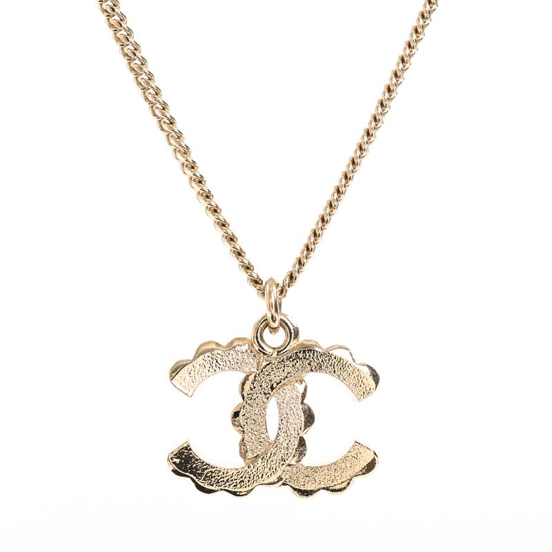 Chanel Necklace Gold