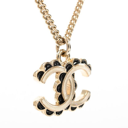 Chanel Necklace Gold