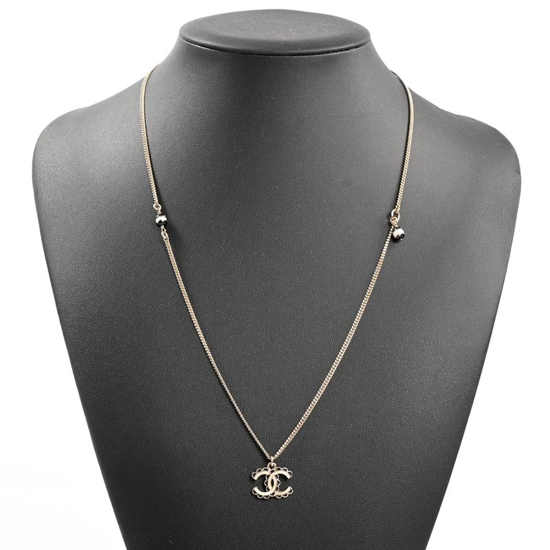 Chanel Necklace Gold