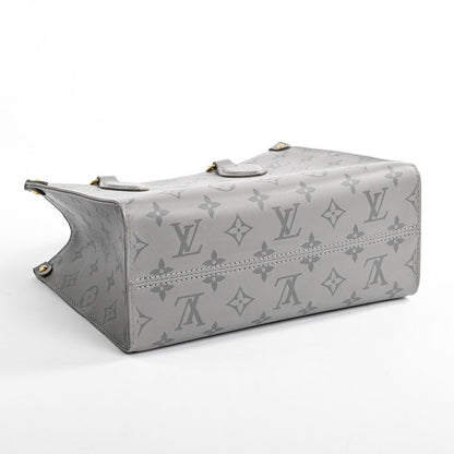 Louis Vuitton Handbag on the Go PM
