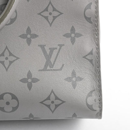 Louis Vuitton Handbag on the Go PM