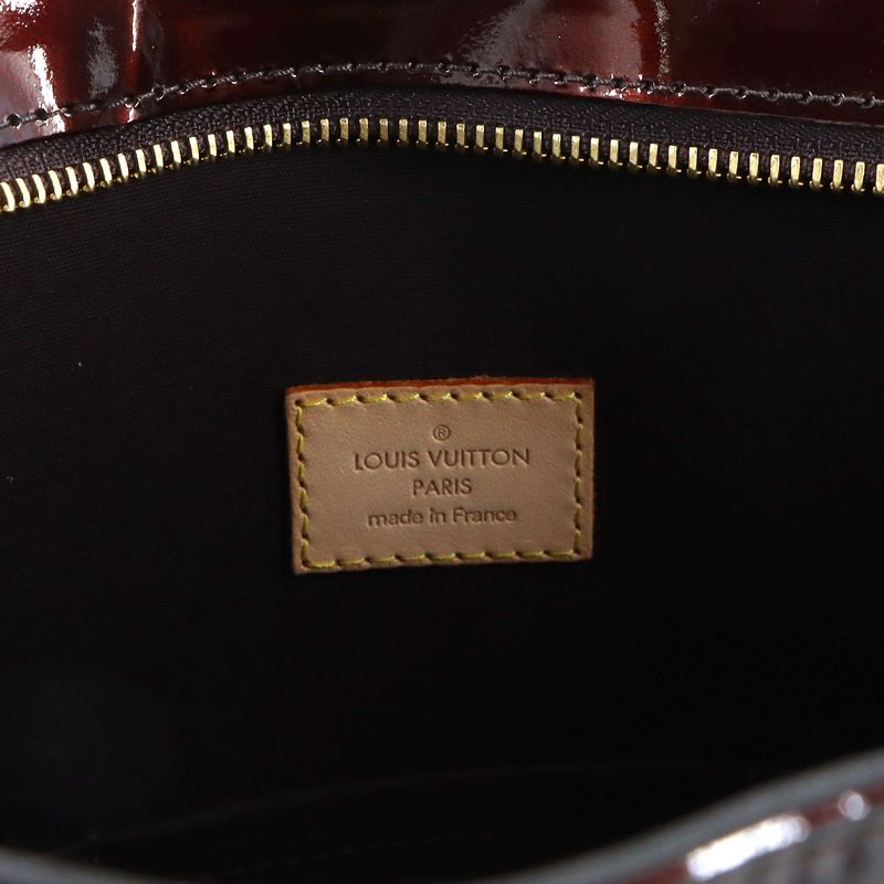 Louis Vuitton Monogram Vernis Brentwood Tote Leather Amarante