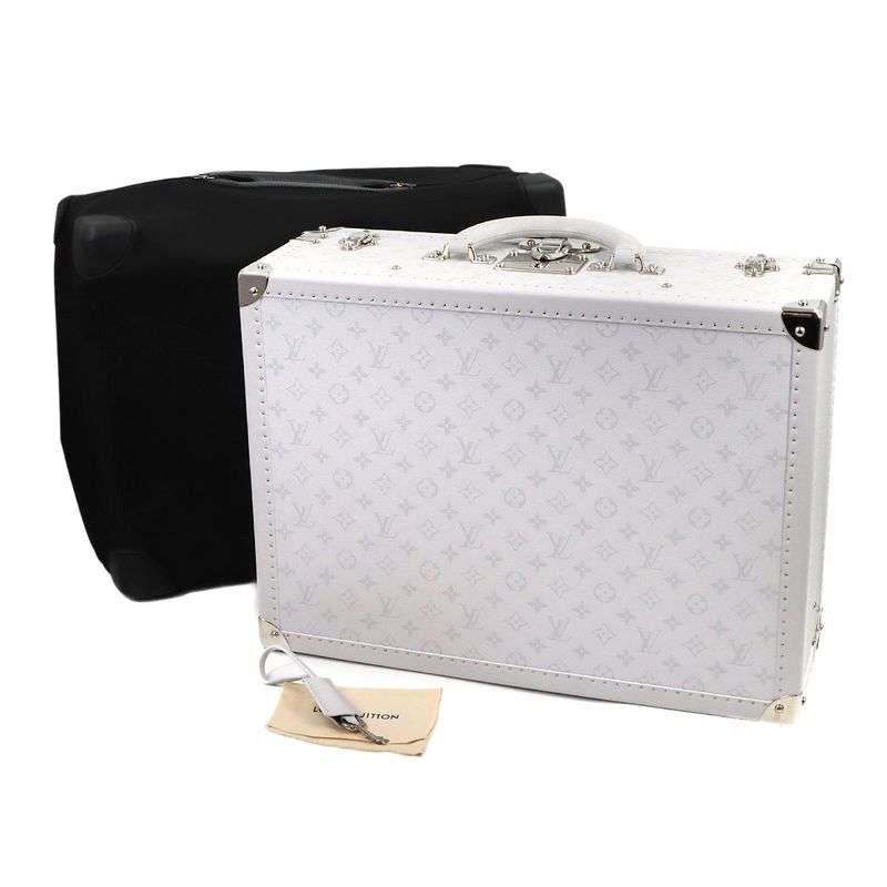 Louis Vuitton Taigarama Bisten 50 Trunk Case Bag White Silver