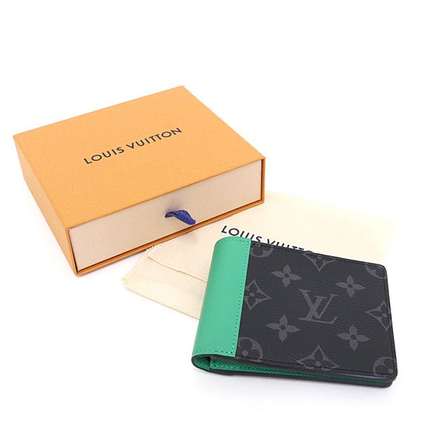 Louis Vuitton Portefeuille Calf Monogram Eclipse Bamboo Green Bifold Wallet