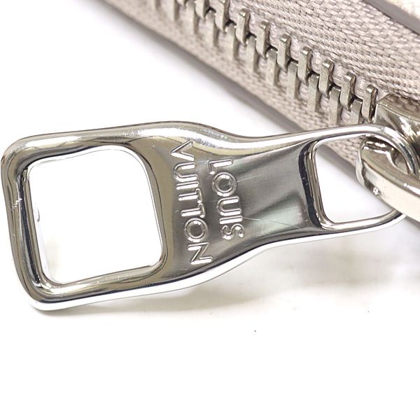 Louis Vuitton Taurillon Climbing Zippy Wallet Vertical Chalk White