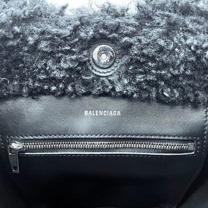 Balenciaga Shoulder Tote Everyday 2.0 XS North South Black