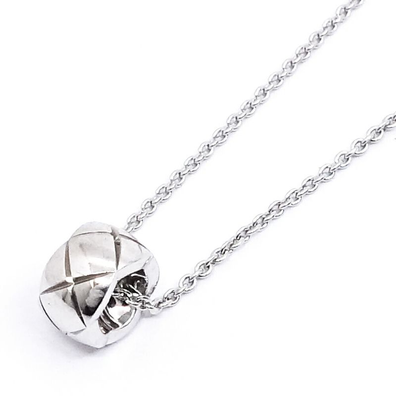 Chanel 18k White Gold Coco Crush Necklace Quilted