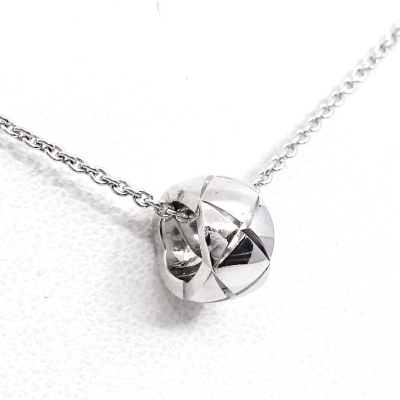 Chanel 18k White Gold Coco Crush Necklace Quilted