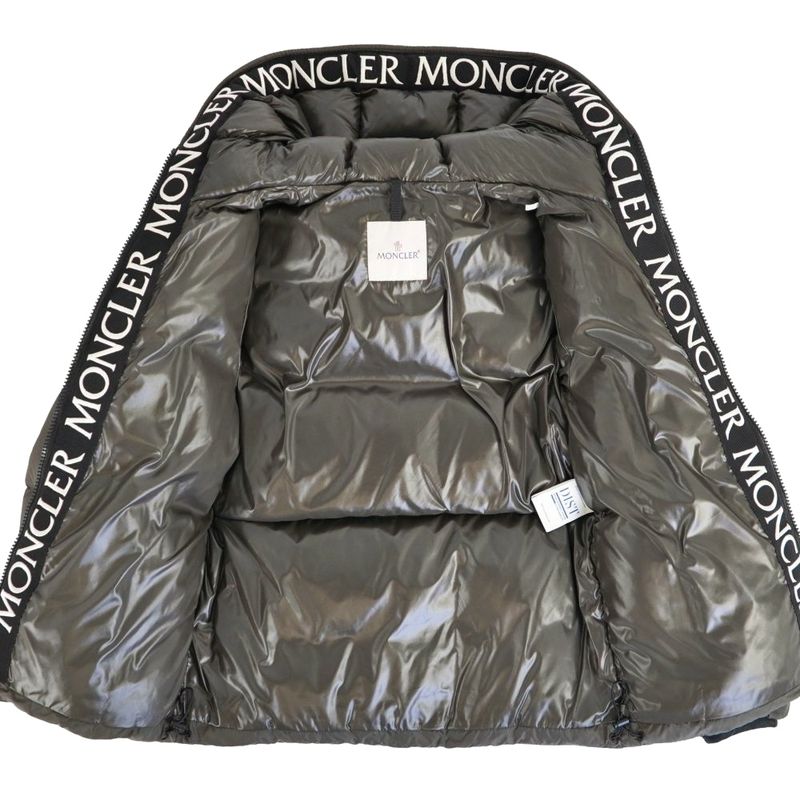 Moncler Jacket Montcla Down
