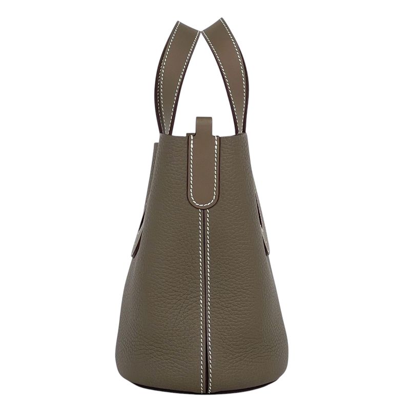 Hermes in the Loop 18 Handbag Taurillon Clemence Etoupe