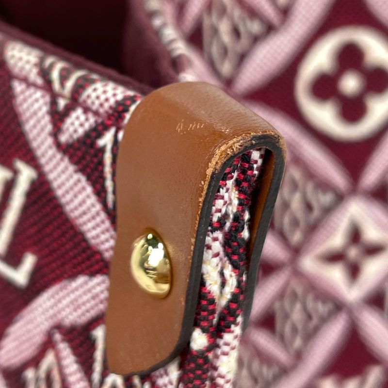 Louis Vuitton on the Go GM 2-Way Shoulder Bag Monogram Jacquard