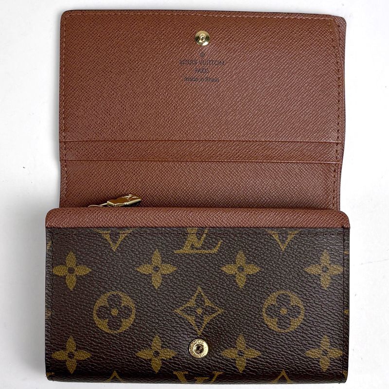 Louis Vuitton Portefeuille Tresor Bifold Wallet Monogram Brown