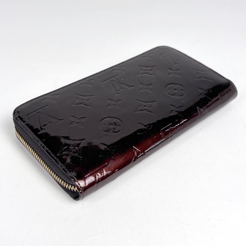 Louis Vuitton Zippy Wallet Round Zip Monogram Vernis Amarante