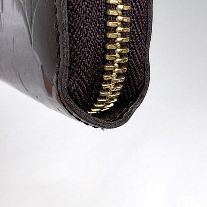 Louis Vuitton Zippy Wallet Round Zip Monogram Vernis Amarante