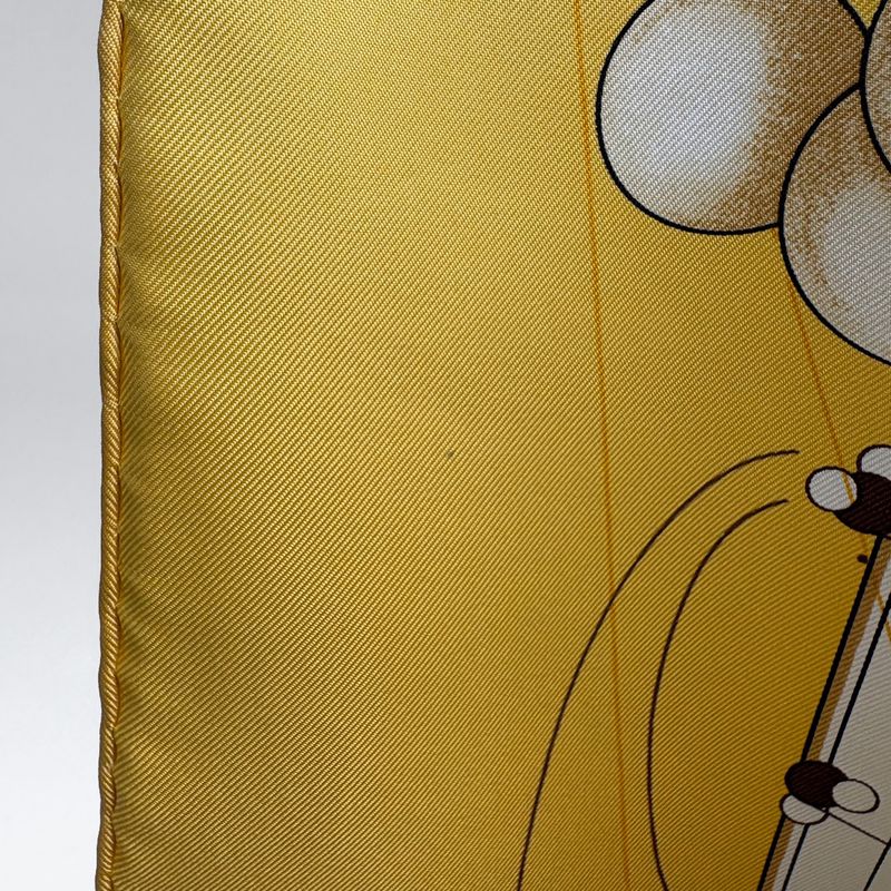 Hermes Carre 90 la Musique Des Spheres Music of the Scarf Silk Yellow Multicolor