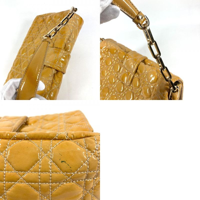 Dior Shoulder Bag Cannage Logo Chain Enamel Beige