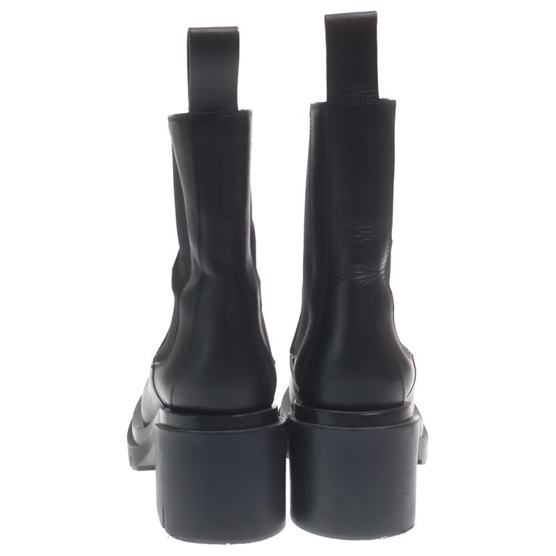 Bottega Veneta Lug Chelsea Boots Leather Black