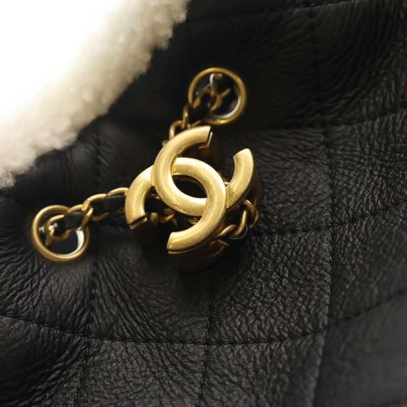 Chanel 25 Small Handbag Chain Bag Black Mouton Gold