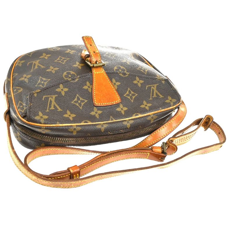 Louis Vuitton MM Shoulder Bag Monogram Leather