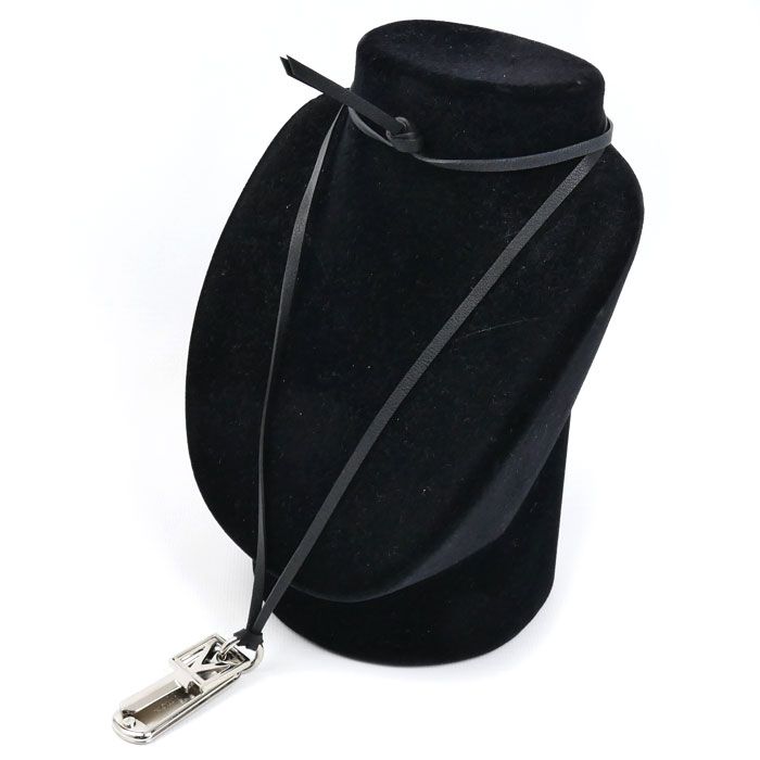 Louis Vuitton Metal Leather Collier Plaque Square Necklace
