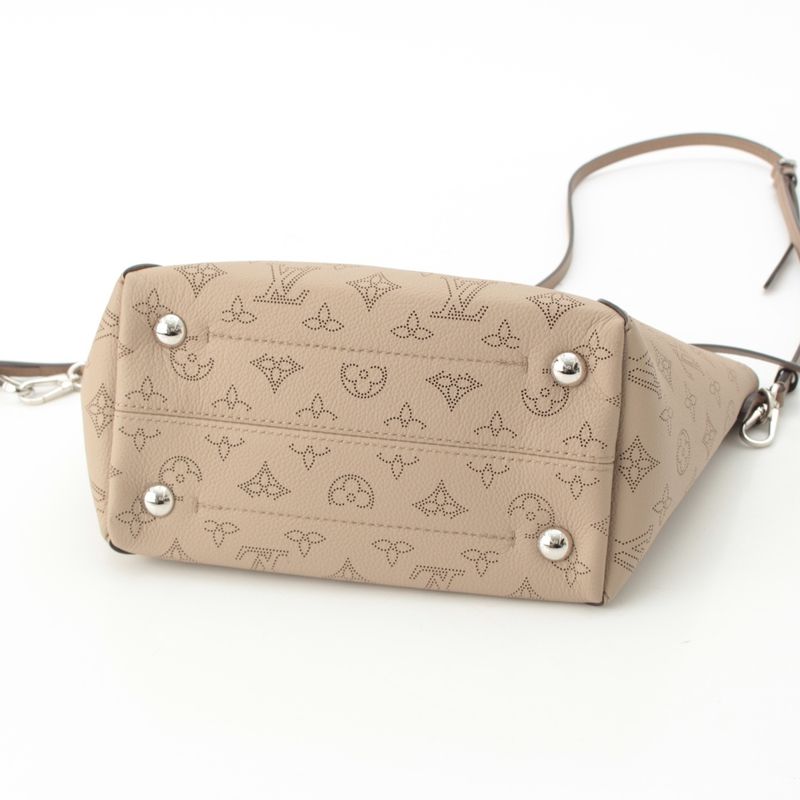 Louis Vuitton Monogram Mahina Leather Hina PM 2-Way Shoulder Tote Handbag Gare