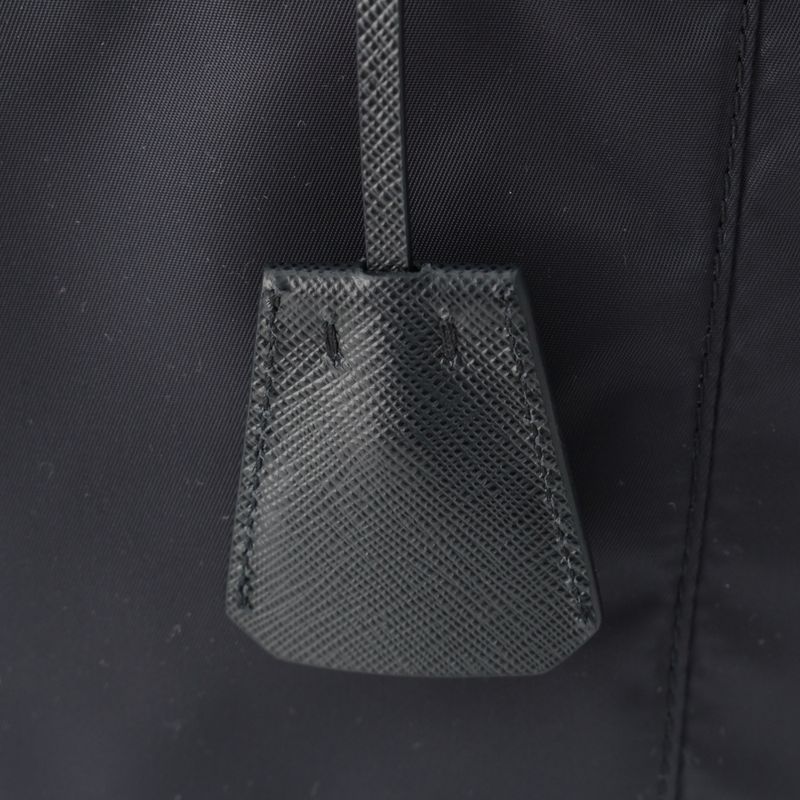 Prada Re Edition Re-Nylon Saffiano Large Tote Navy TU