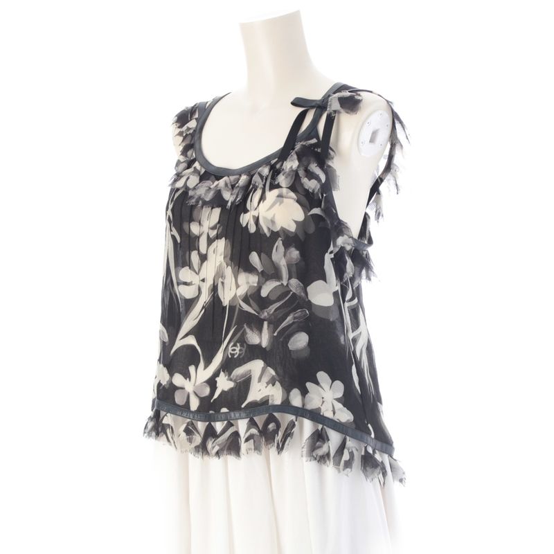 Chanel Silk Sheer Sleeveless CC Logo All Over Pattern Back Open Blouse Monotone
