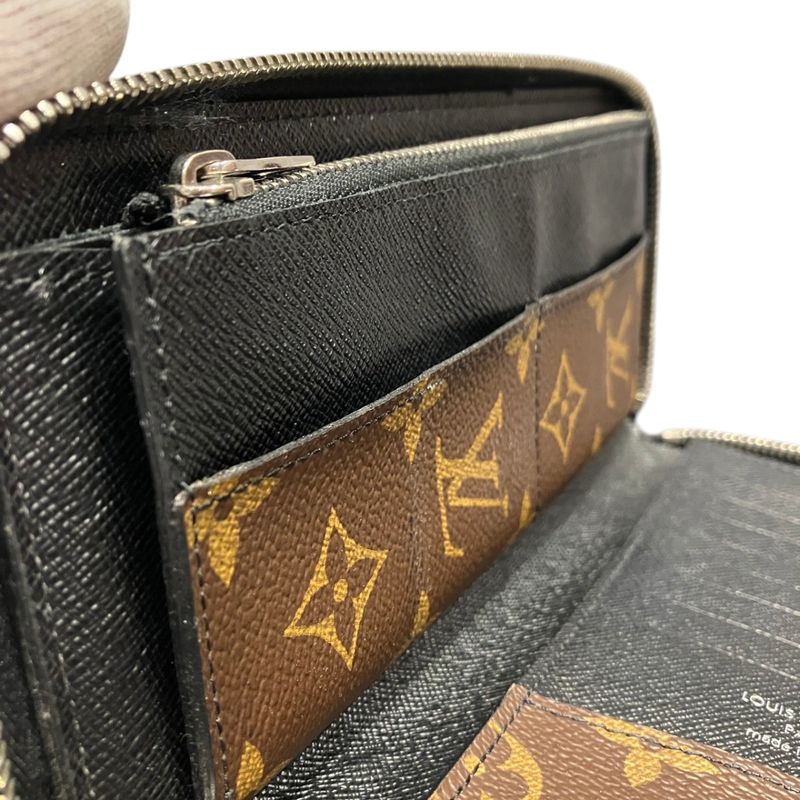 Louis Vuitton Zippy Wallet Vertical Monogram Macassar
